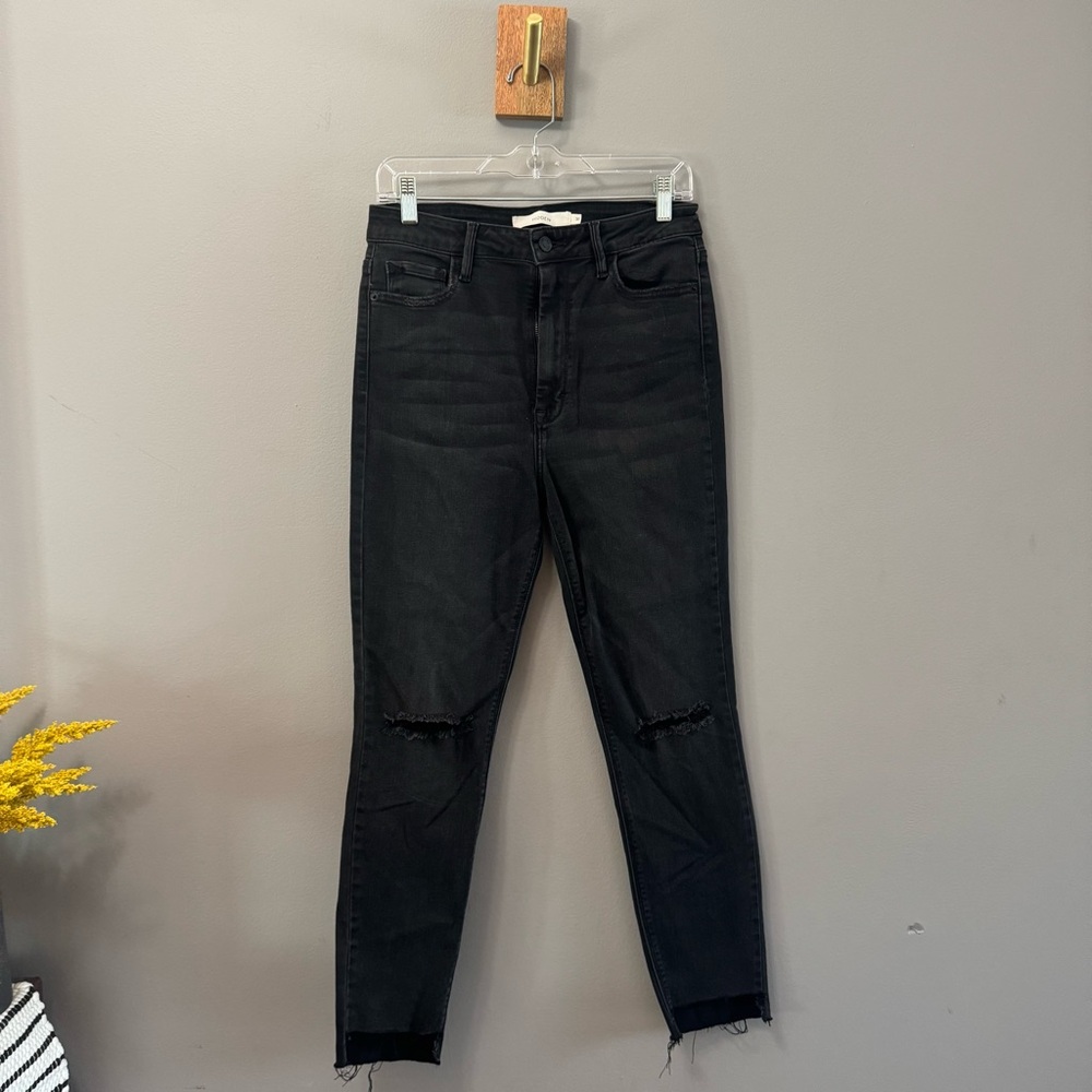 Hidden Black Distressed Women's Jeans Size 30 Stretch